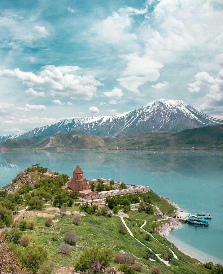 تور وان